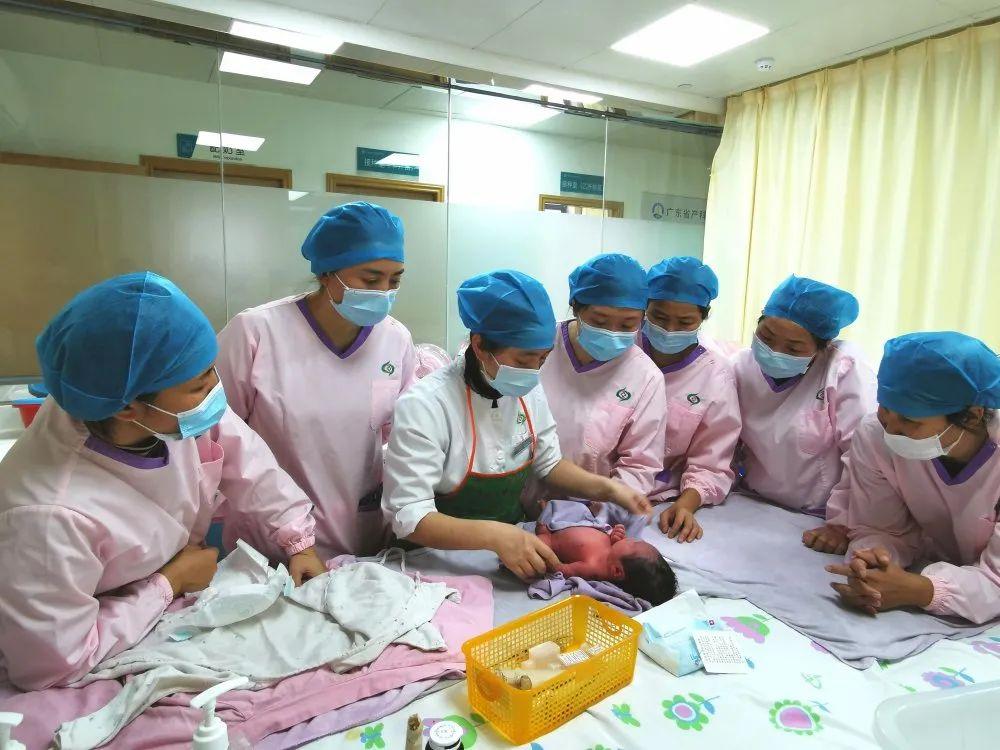 丽水妇婴监护型护送